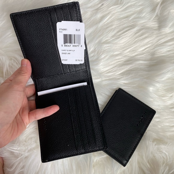 Coach Men’s Wallet - Picture 8 of 8